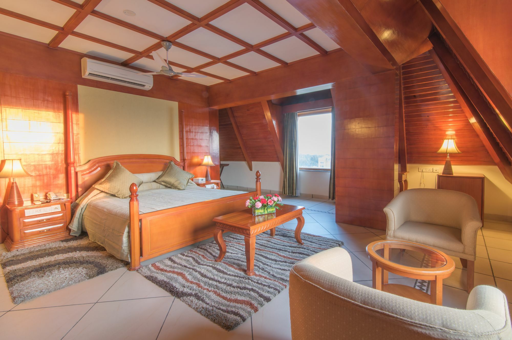 Sai Vishram Business Hotel Kammasandra Dış mekan fotoğraf